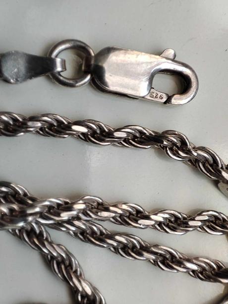 Strieborná retiazka, 