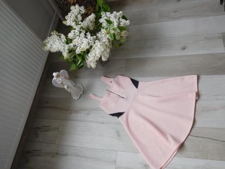 Šaty marhuľkové 36/38 pružné, 36