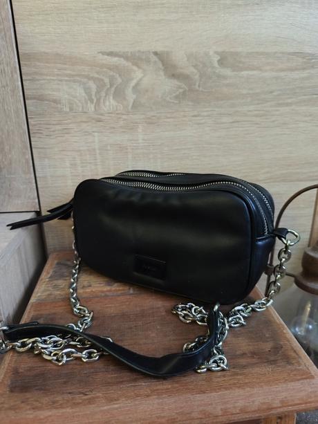 Dámska štýlová malá kabelka, bershka