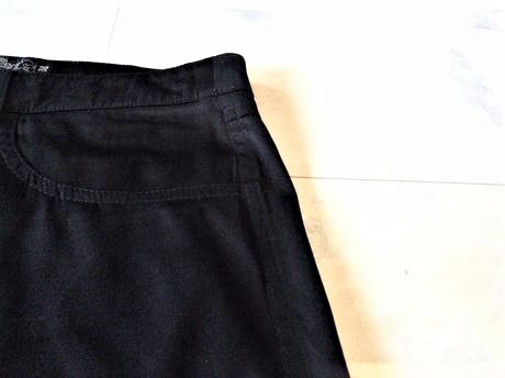 Saténová mini suknička, 38