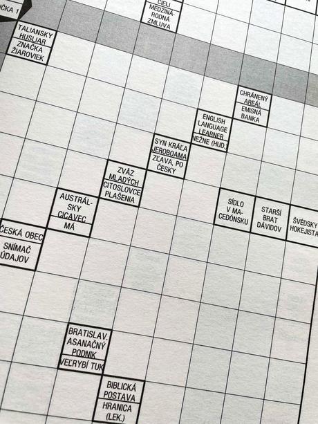 Veľká kniha krížoviek/osemsmeroviek 2 ks,