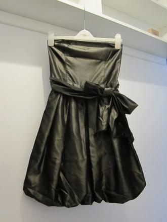 Satenove saty s maslou, 36