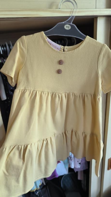 Šaty la bambola s čelenkou, 104