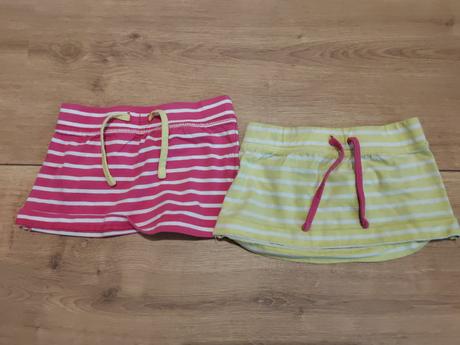 2 krásne minisuknicky, lupilu,86