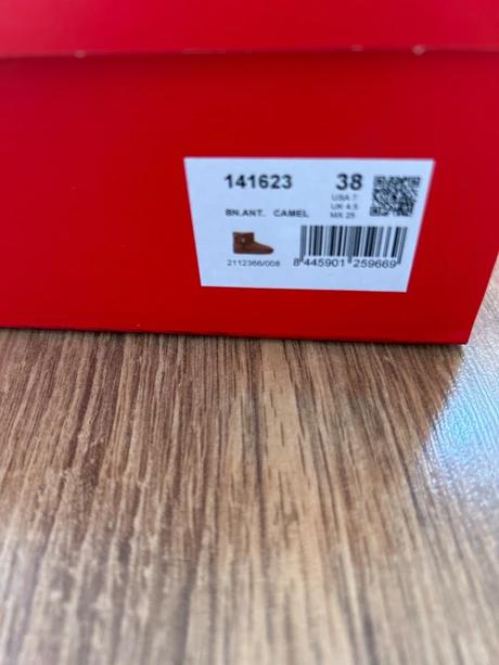 Kotnikove čižmy xti minim nosene, 38