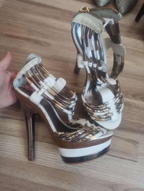 Dámske sandále, 37