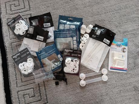 Bezpečnostné prvky na skrinky a zásuvky, 