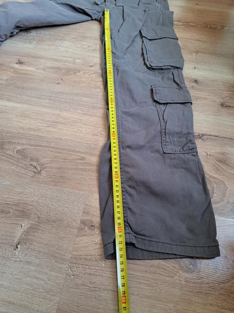 Nohavice, bershka,32