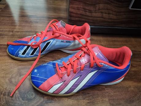 Kopačky halovky, adidas,35