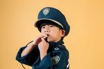 Kde kúpiť kostým policajtky pre štvorročné dievča?