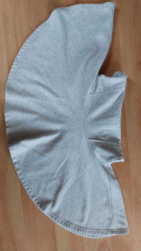 Šaty s točivou sukňou, coccodrillo,128