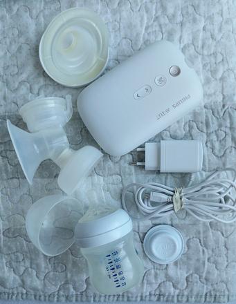 Odsavacka avent premium nabijatelna, 