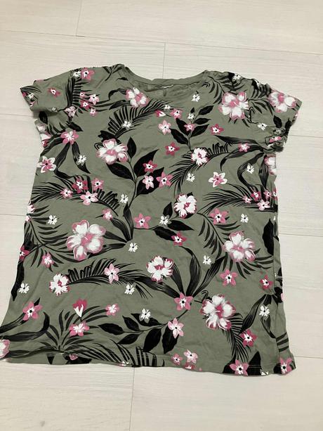 Balík oblecenia, 140–152