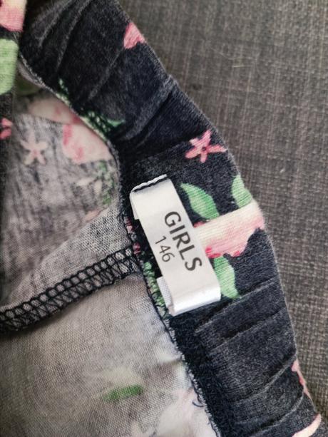 Rifle a legíny, veľ. 146, 146