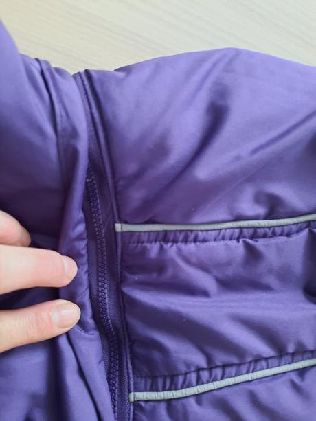 Zimna vetrovka predlzena 104 top stav, 104