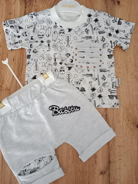 Chlapčenský komplet, 68