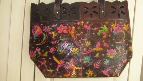 Kožená maľovaná kabelka,