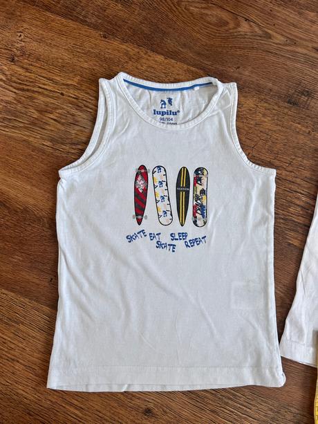 1ks tielko 98/104, lupilu,98