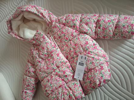 Krásna zimná bunda s kvietkami s vysačkou (nová), f&f,98
