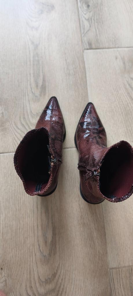 Topánky, reserved,38