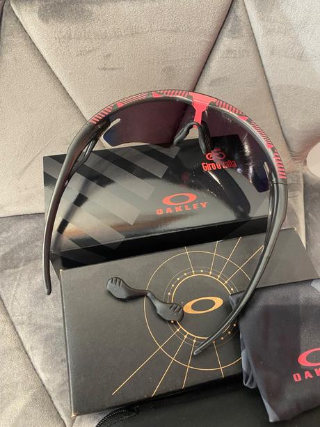 Oakley giro d italia, 