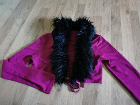 Dámske bolerko s kozusinkou, 