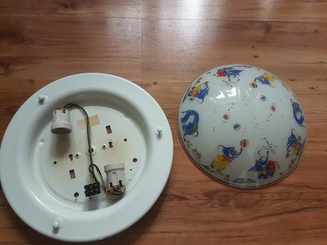 Väčšia stropnica/svietidlo/svetlo/luster/lampa, 