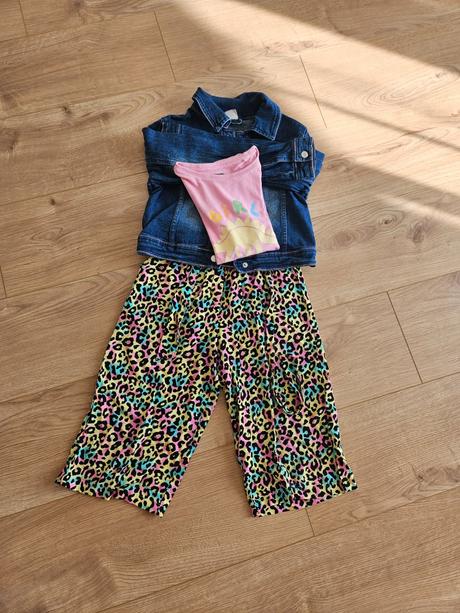 Balík letného oblečenia, 122–134