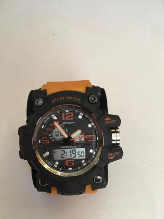 Panske sportove hodinky,