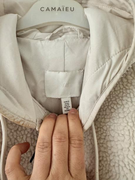 Biela huňata bundička h&m, h&m,xs