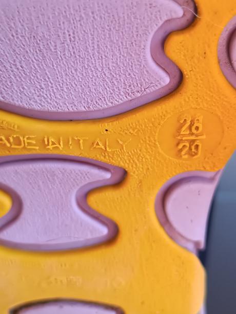 Gumáky 28/29, lupilu,28