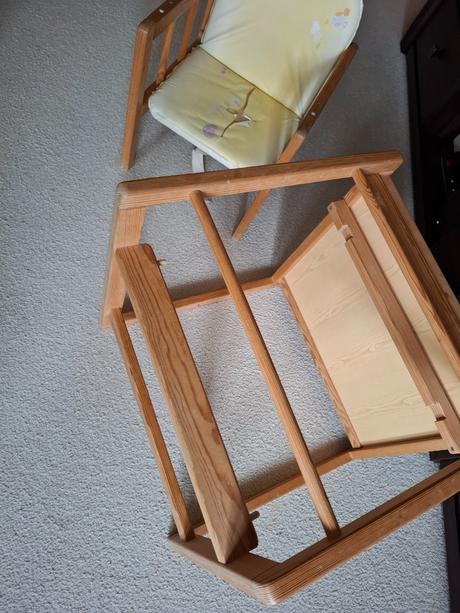 Vysoka stolicka pre batolata,