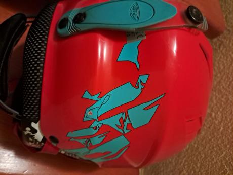 Lyžiarska prilba, m