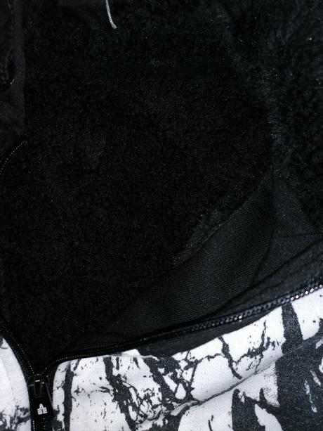 Hrubá mikina, chapter young,146