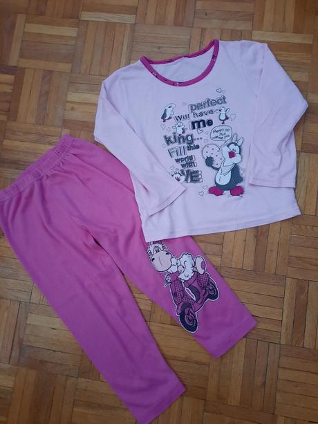 Dievčenské pyžamo, 104