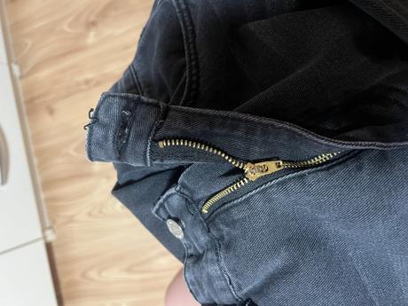 Rifle roztrhané, bershka,m