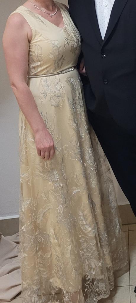 Spoločenské šaty, 38