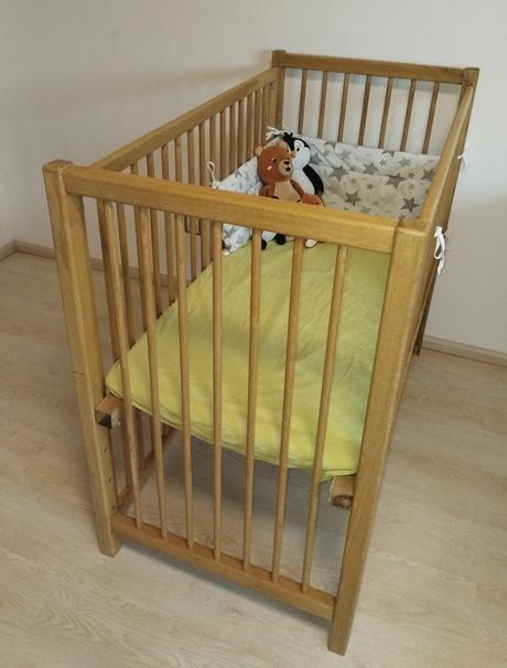 Ručne robená dubová detská postieľka z masívu, šírka (cm): 65,dĺžka (cm): 120