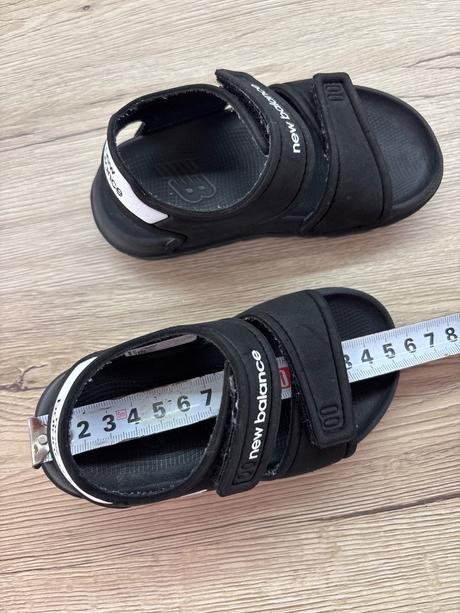Sandálky, new balance,22
