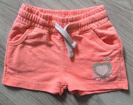 Šortky, kik,92