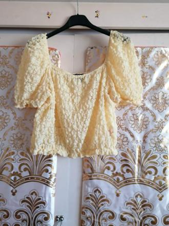 Čipkovaný crop top, primark,40