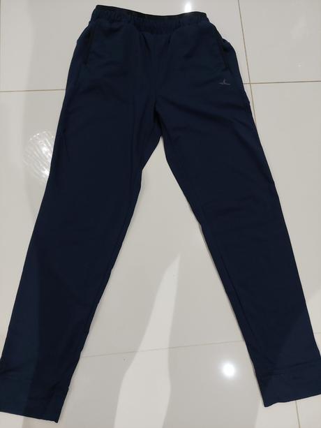 Sportove teplaky, decathlon,164