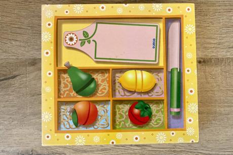 Djeco drevene ovocie a set na krajanie,