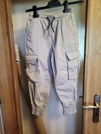 Nohavice reserved, reserved,134