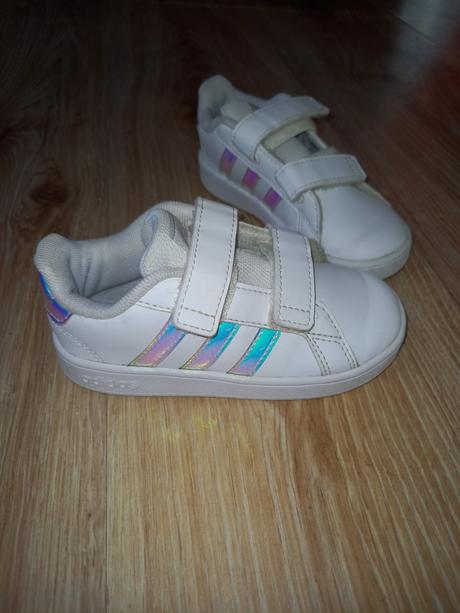 Sneakersy  biele adidas 25, adidas,25