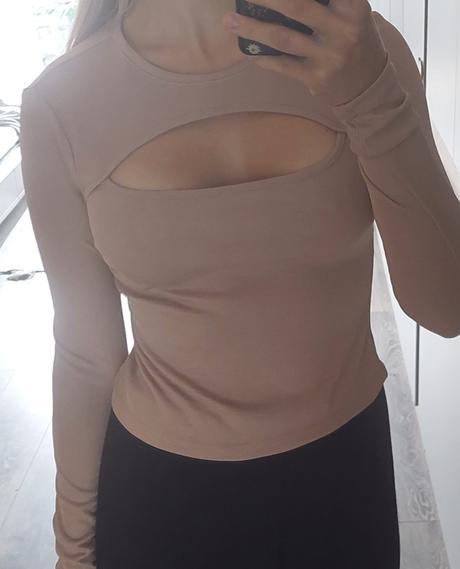 Tričko s výrezom, h&m,s