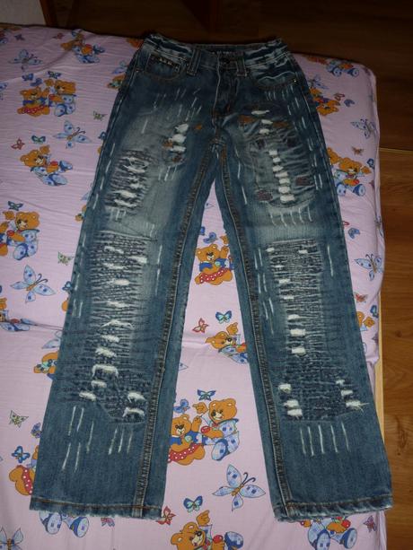 Frajerské rifle -  značka  a and d, 146