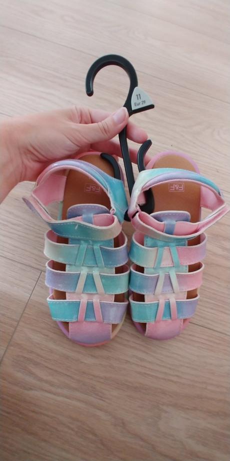 Sandálky, f&f,29