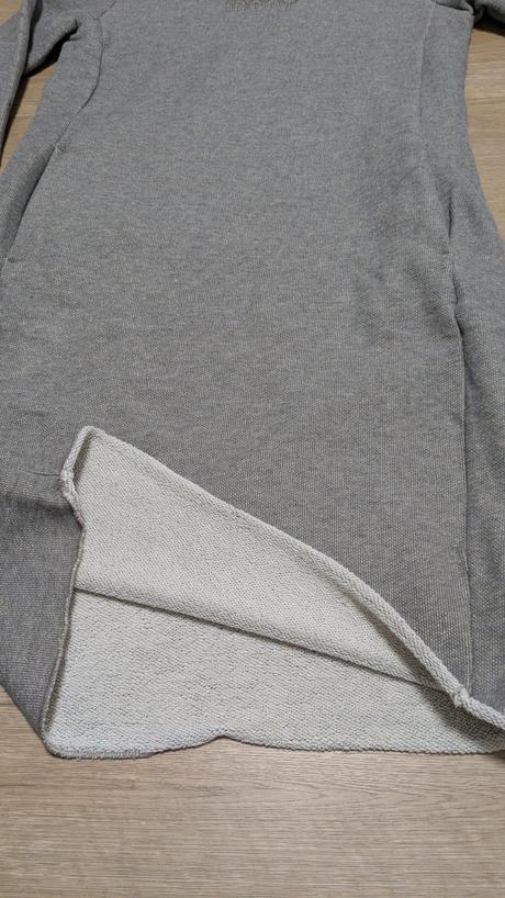 Saty so zlatou niťou, 36