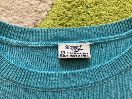 Svetrík s falošnou blúzou mayoral top stav, mayoral,128